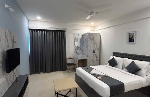 Hyderabad Hotel | WILDWINGS PREMIUM HOTEL