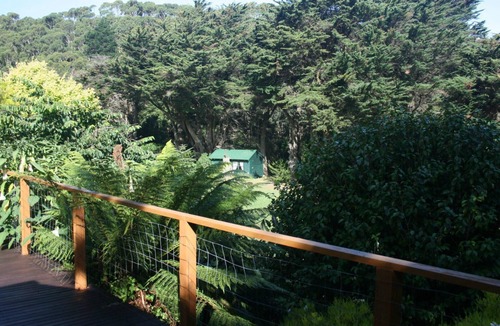 Skenes Creek House | Willowhaven - Rustic & Vintage