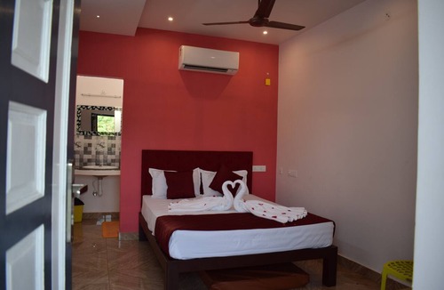 Kuilapalayam Hotel | Wind Chimes Hotel