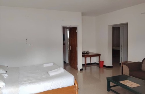 Kathadimattam Hotel | Woodcock Cottage