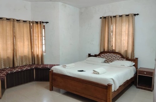 Kathadimattam Hotel | Woodcock Cottage