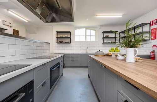 Moorooduc House | Woodman Estate by Property Mums