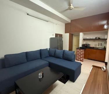 Indiranagar Apartment | Work Friendly 1BHK in Indiranagar, 5 mins to metro
