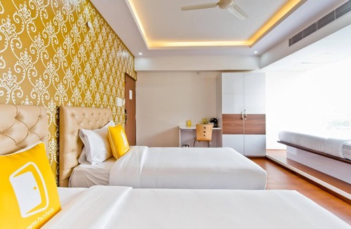 Vyalikaval HBCS Layout Hotel | X by Bloom - Manyata