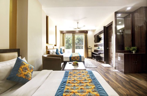Sector 51 Hotel | Xenious Grand Manor, Golf Course Extension Road, Gurugram