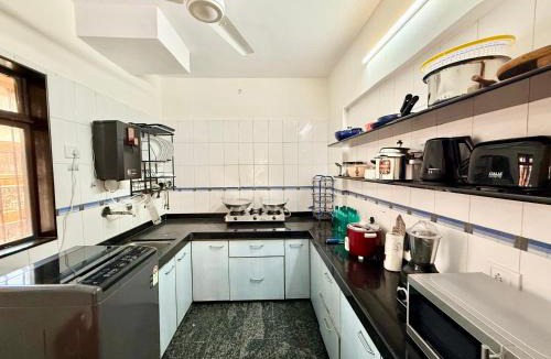 Juhu Apartment | Yepplo Service Apartments - MUMBAI- Private Kitchen & Daily Housekeeping Service