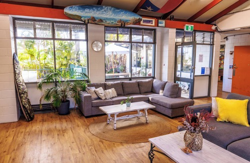 Bilinga Hostel | YHA Coolangatta Gold Coast