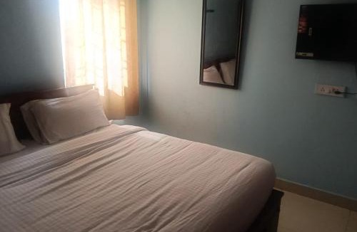 Triplicane Hotel | ZOLO Stays
