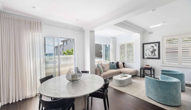 1BR Luxe Harbourside Living | free parking in Rose Bay