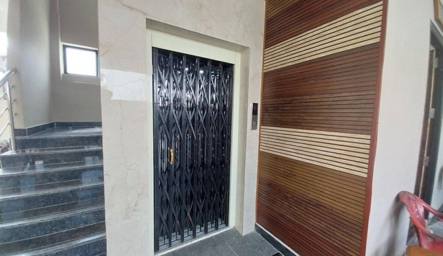 2-bedroom apartment in brilliant Hyderabad with AC