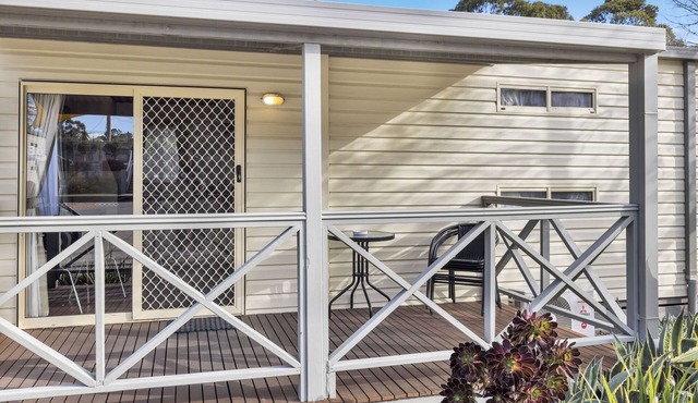 2 Bedroom Budget Villa in Metung