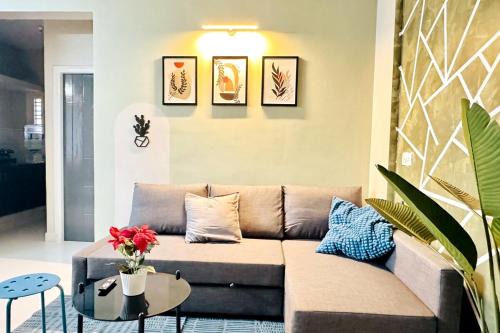 307 Airy King Bed Full Kitchen One Bed room Flat