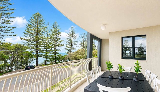 3BR Ocean View | Kings Beach | Pool in Kings Beach