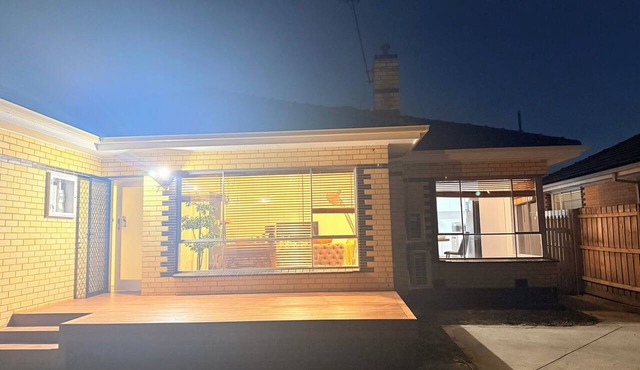 4 bedroom 2 bathroom Footscray in Footscray