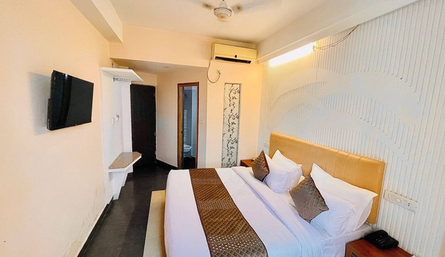 AA Hotels & Resorts - Kala Amb
