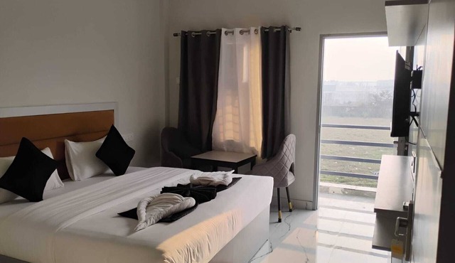 Aastha Guest House in Roorkee