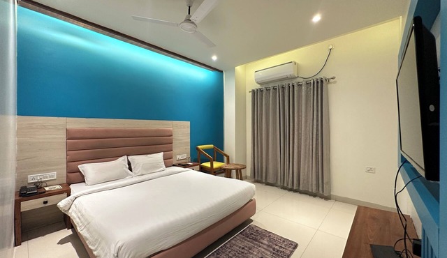 AB Hotel and Restaurant