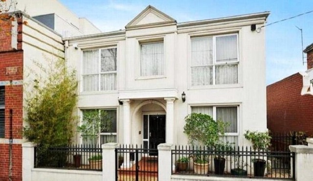 Abbotsford Private Rooms & Pods - 15 Charles Homestay in Melbourne