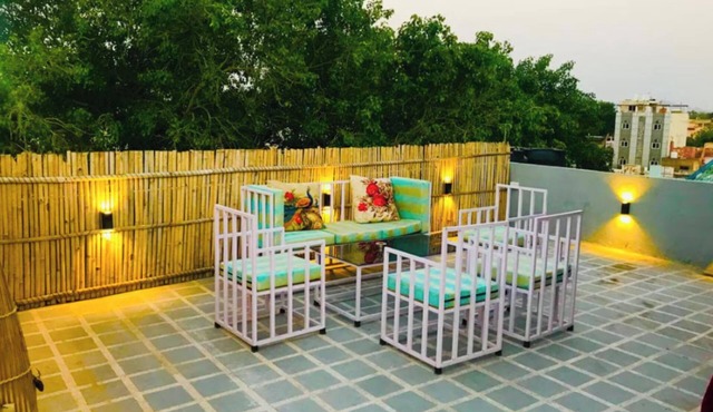 Ajmer Hotel Aliza nr. Diggi Chowk