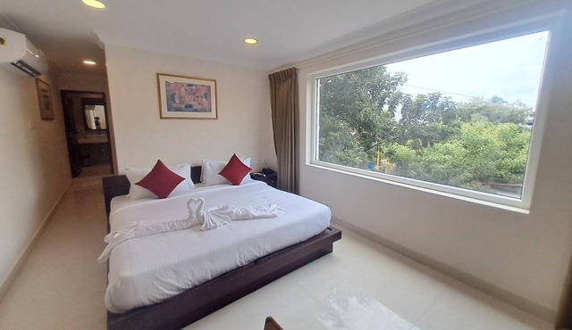 Amber Hotel Nungambakkam