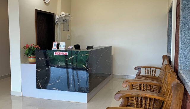 Anandi Hotel Guhagar