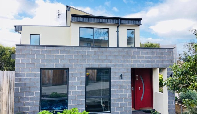 Apollo Bay Seal Apartments in Apollo Bay