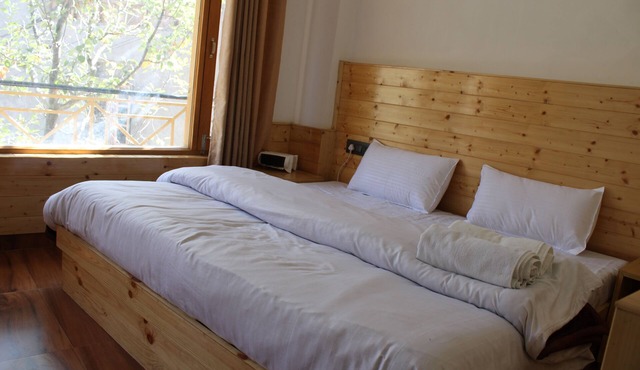 Apple Field House - Hotel in Old Manali in Manali