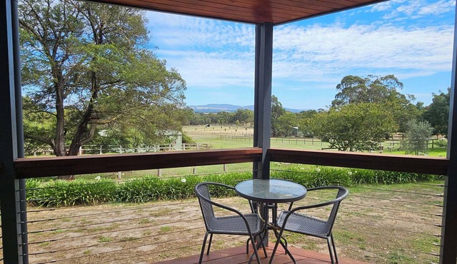 Apple Tree Studio - country luxury self-contained studio in Kilmore