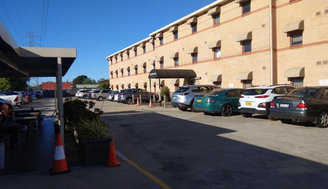 Arena Hotel (formerly Sleep Express Motel) in Sydney