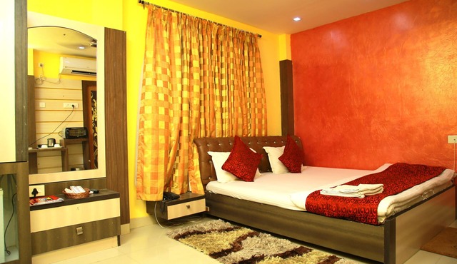 Babul Hotel in Barakpur