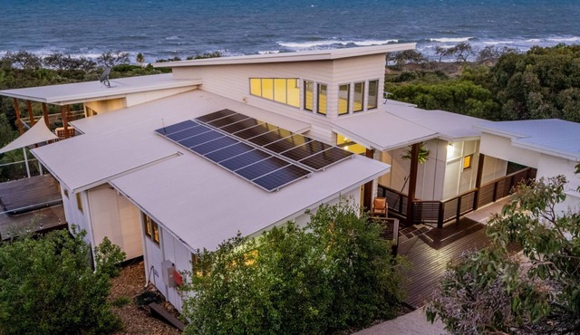 Beach House at Red Rock - Sunrise1770 in Agnes Water