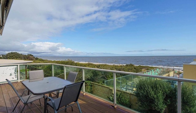 Beachfront at Bonbeach A Coastal Lifestyle Gem in Bonbeach