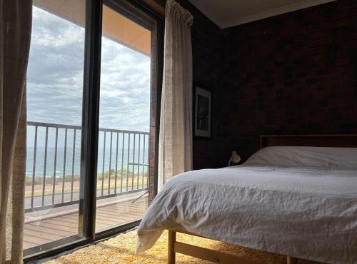 Beachfront Getaway Sellicks Beach House in Sellicks Beach