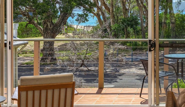 Beachpoint by HolidayCo. in PEARL BEACH