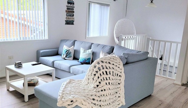 Beachside Escape, WiFi & Pet-Friendly | Riptide in Lilli Pilli