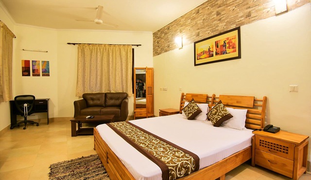 Bedchambers Serviced apartment in Sushant lok