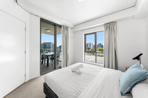 Belise - Executive 8th Floor Apt for 2 in Brisbane