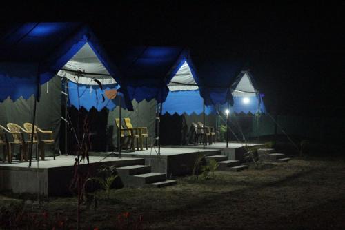 Bhitarkanika River side Eco Resort TENT in Righāgarh