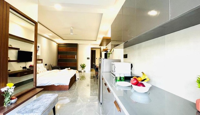 BluO Studio2 DLF Cybercity - Balcony, Gym TT, Lift