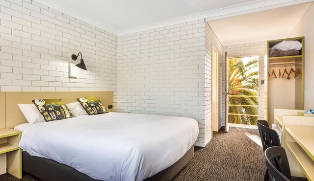 Boomerang Hotel in Lavington