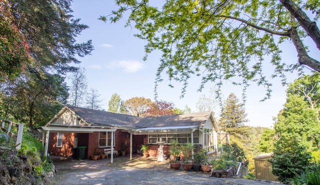 Boutique cottage escape in the Adelaide Hills. in Stirling
