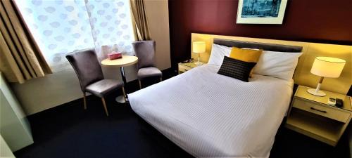 Brunswick Tower Hotel in Melbourne