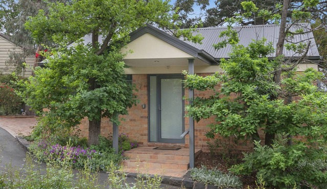 Bungunyah Apartments: Margriet in Croydon