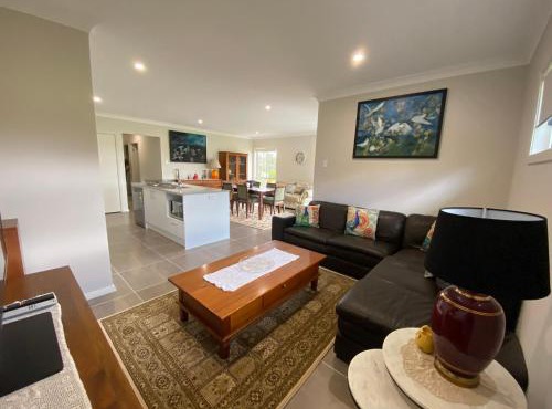 Camellia Cottage Farm Stay in Thirlmere
