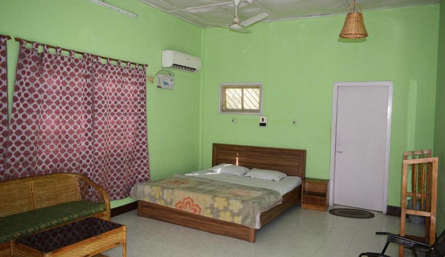 Camp Rhino Resort
