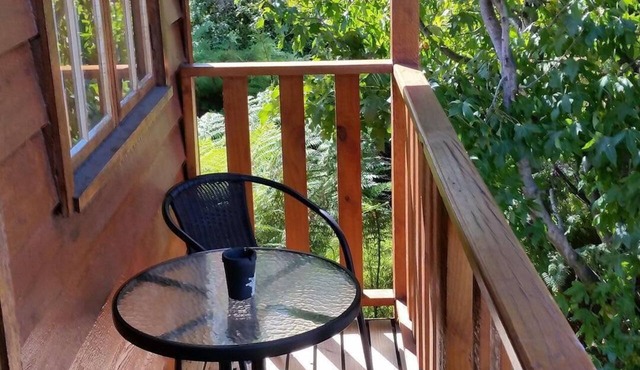 Cedar Cottages Blackmans Bay - Cedar Loft in Blackmans Bay