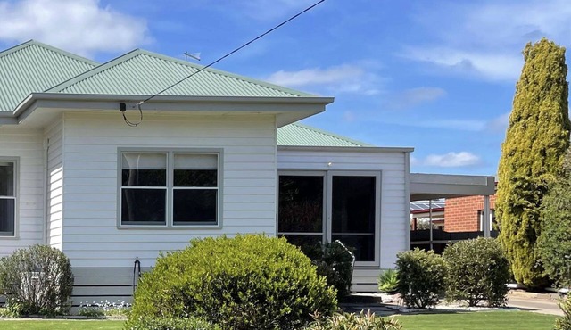 Central Murtoa Home with Lake view, family friendly. in Murtoa