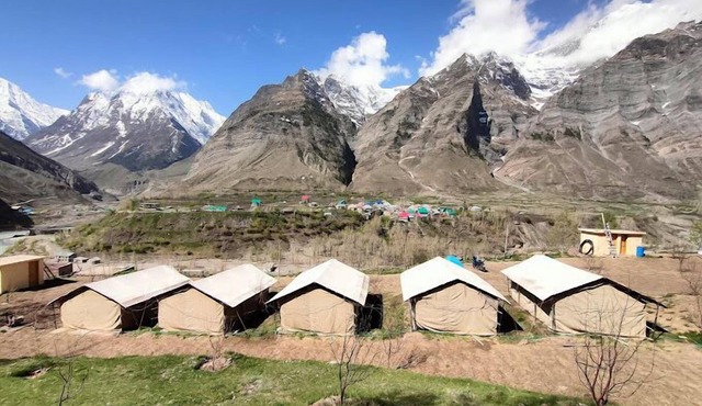 Chandra Bhaga Camps in Lahul