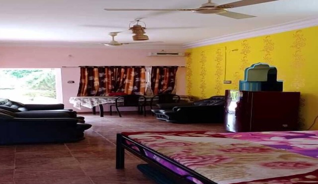 Chandrika Guest House