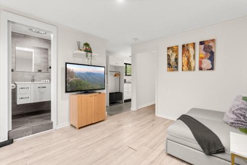 Charming 1BR Hideaway in Coastal Bomaderry in Bomaderry